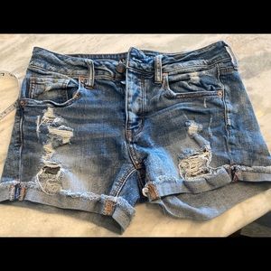 American eagle shorts size 4